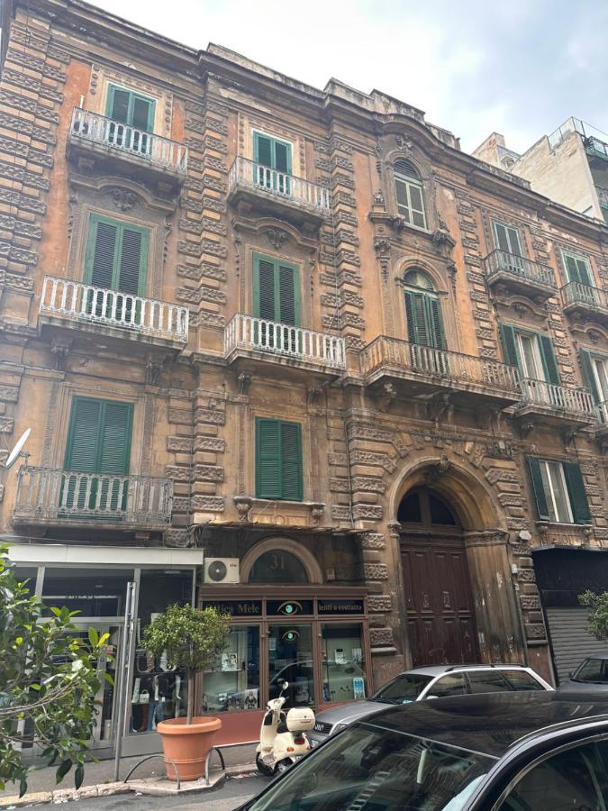 L'Antica Dimora In Centro Villa Bari Exterior foto