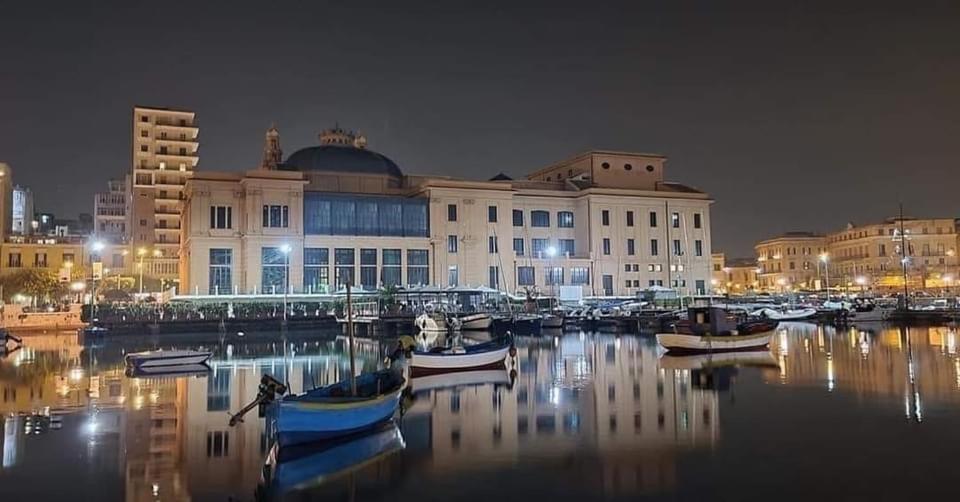 L'Antica Dimora In Centro Villa Bari Exterior foto
